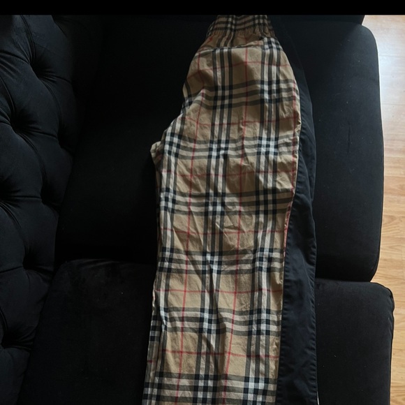 Burberry pants great condition